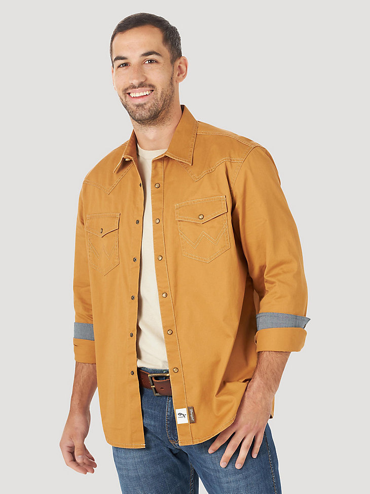 Men's Wrangler Retro® Premium Long Sleeve Western Snap Solid Shirt in Rawhide alternative view