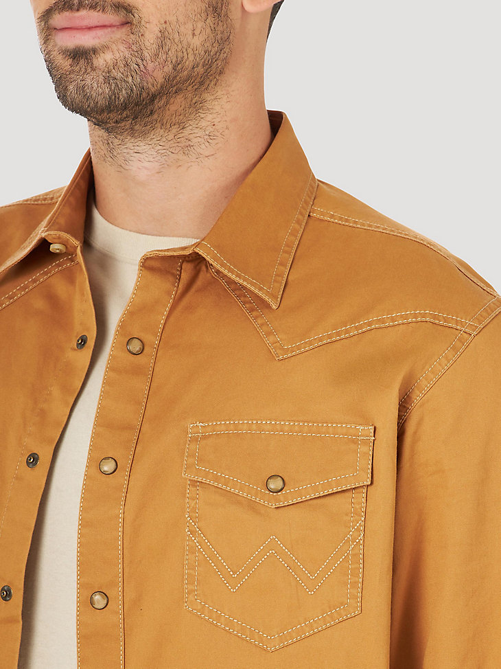 Men's Wrangler Retro® Premium Long Sleeve Western Snap Solid Shirt in Rawhide alternative view 3