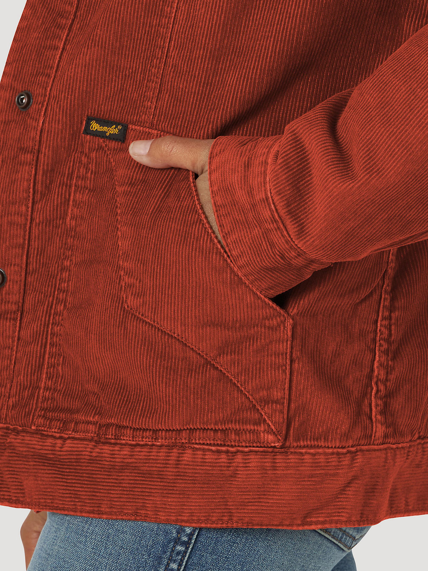 Women's Wrangler® Sherpa Lined Barn Jacket in rust alternative view 4