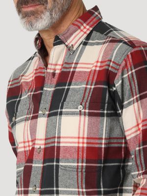 wrangler plaid flannel shirt
