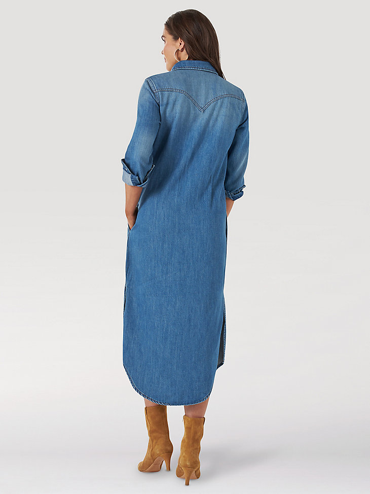 Women's Wrangler Retro® Long Sleeve Denim Midi Dress in denim alternative view 2