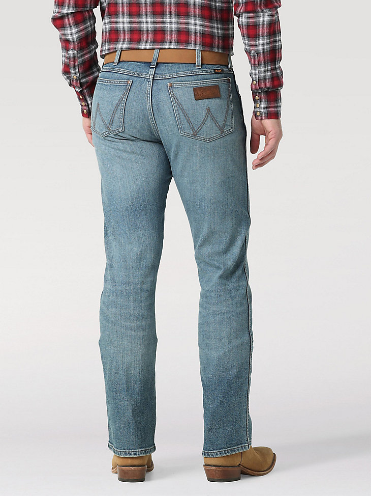 The Wrangler Retro® Green Jean: Men's Slim Boot in Valley alternative view