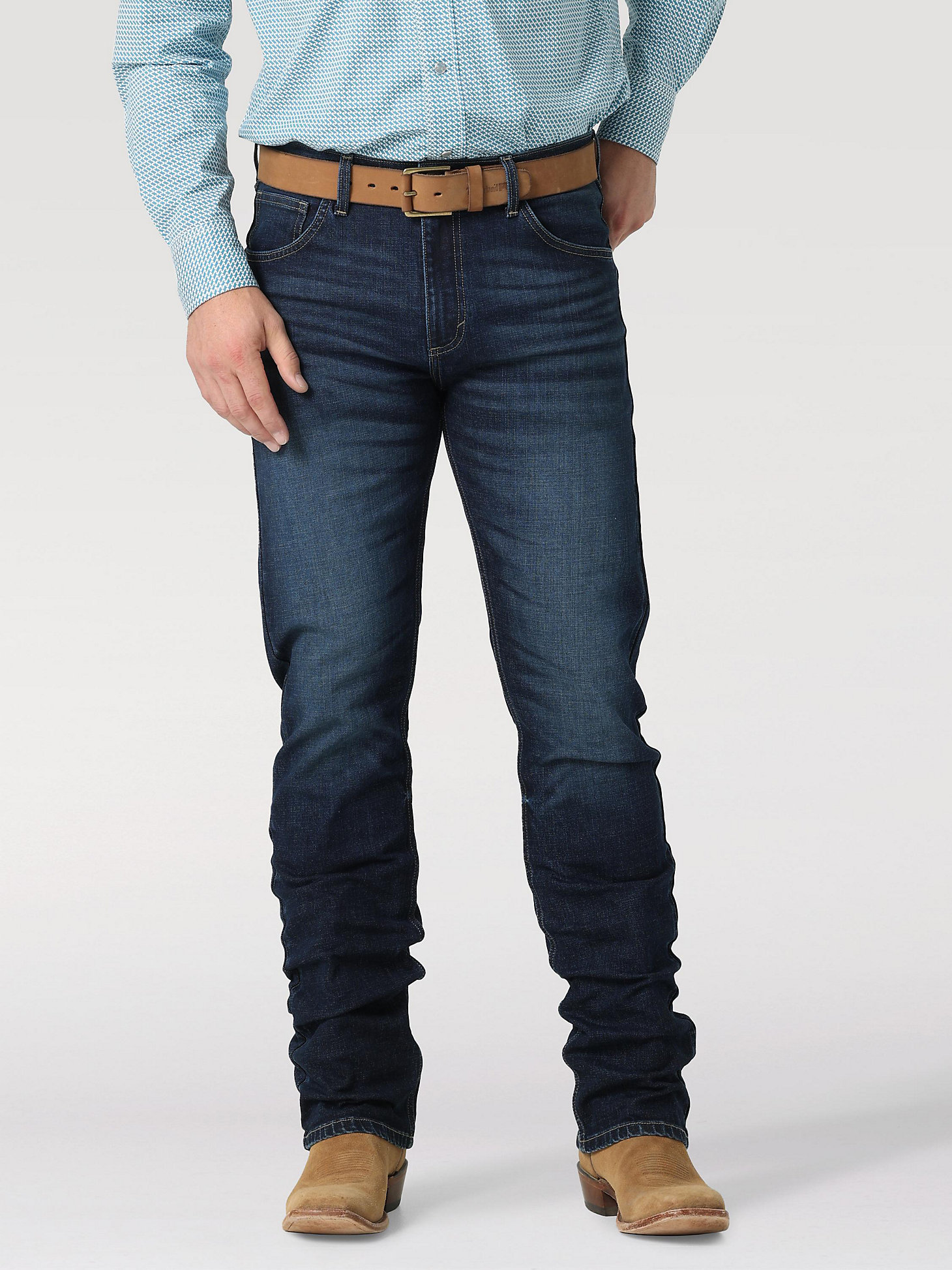 Men's Wrangler® 20X® No. 44 Slim Fit Straight Leg Jean in Dawn alternative view 1