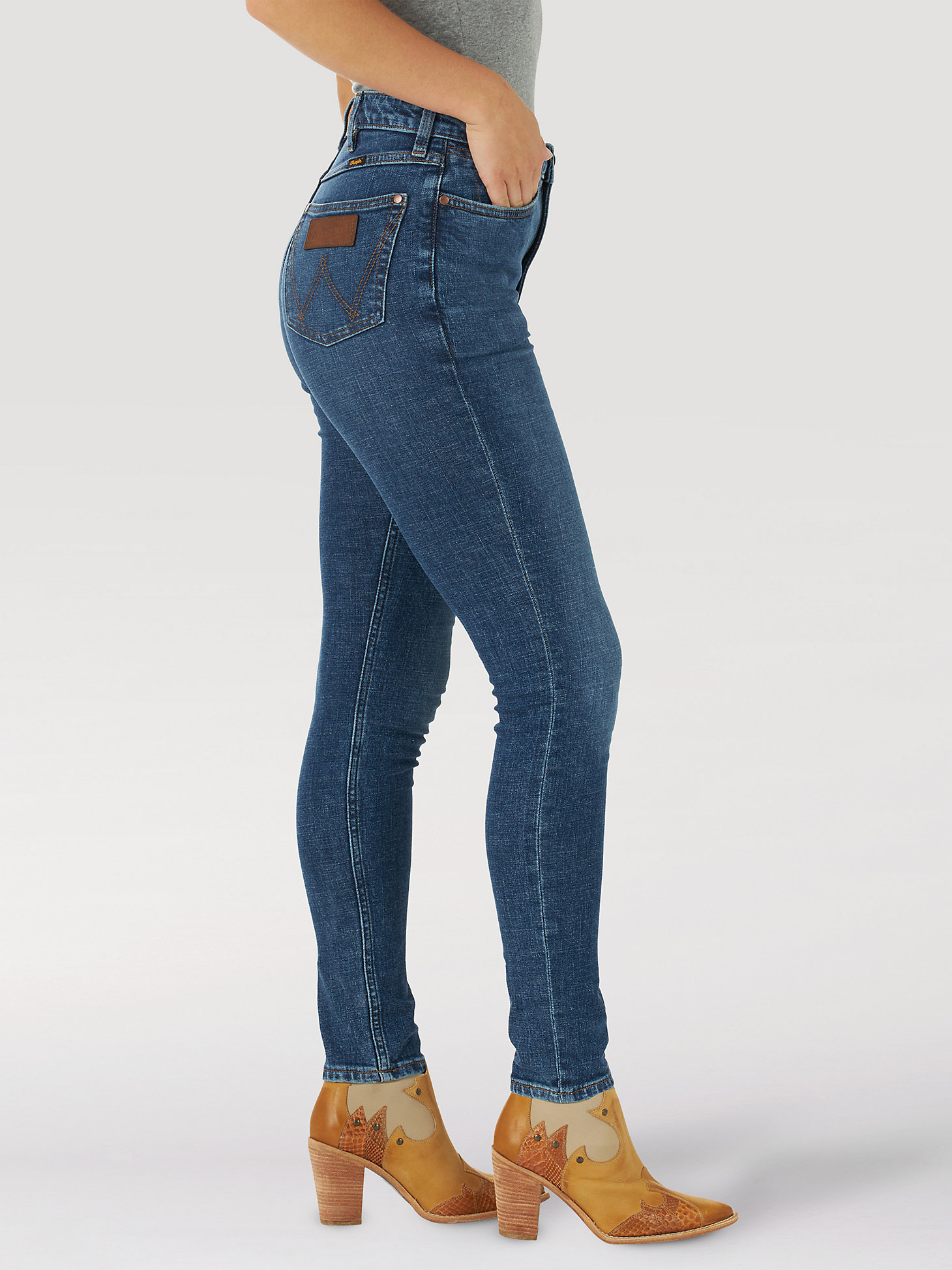 Wrangler Retro® Green Jean: Women's High Rise Skinny in Annie alternative view 1