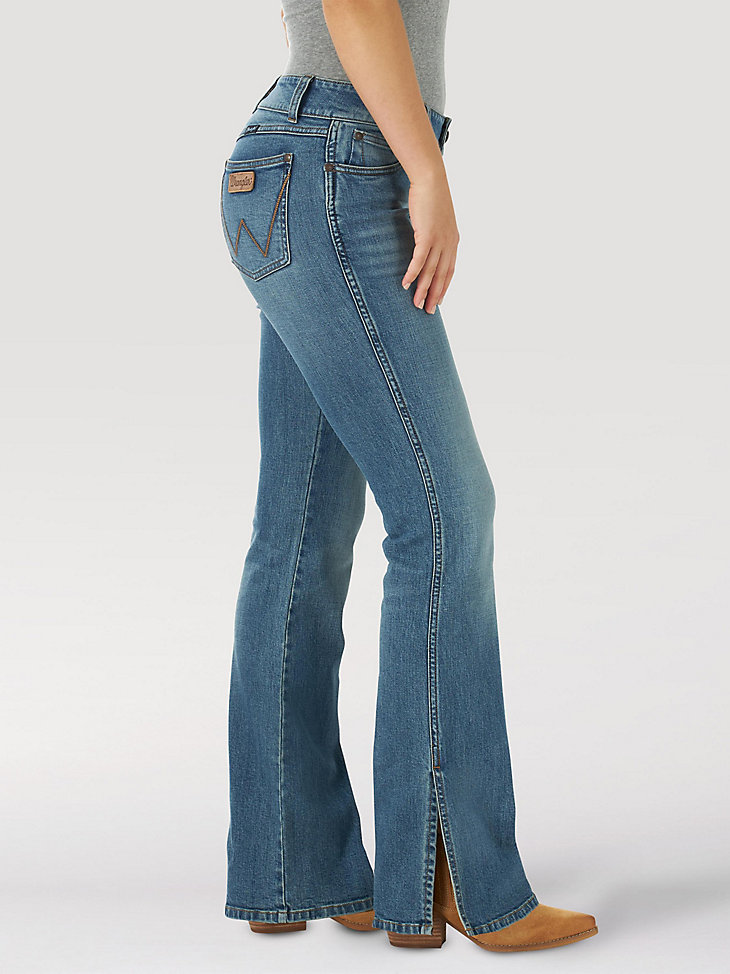 Arriba 80+ imagen women’s wrangler high rise bootcut jeans