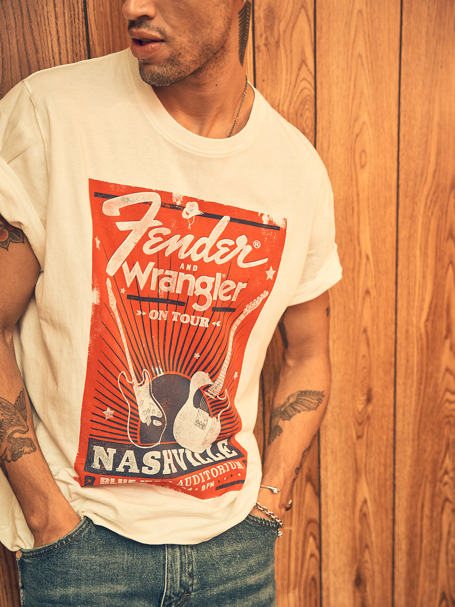 Wrangler x Fender On Tour T-Shirt in Worn White main view