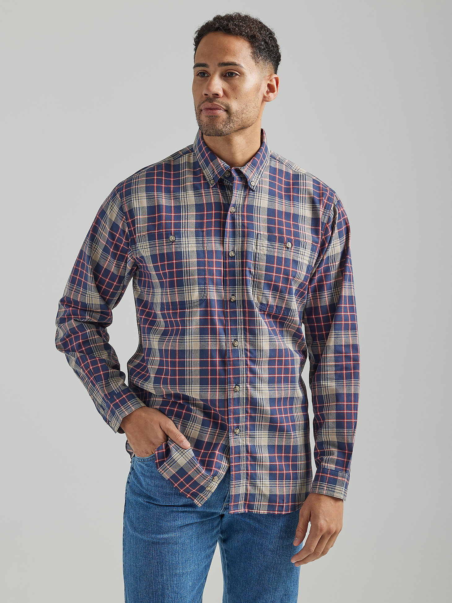 Wrangler Rugged Wear® Long Sleeve Easy Care Plaid Button-Down Shirt in Dallas main view