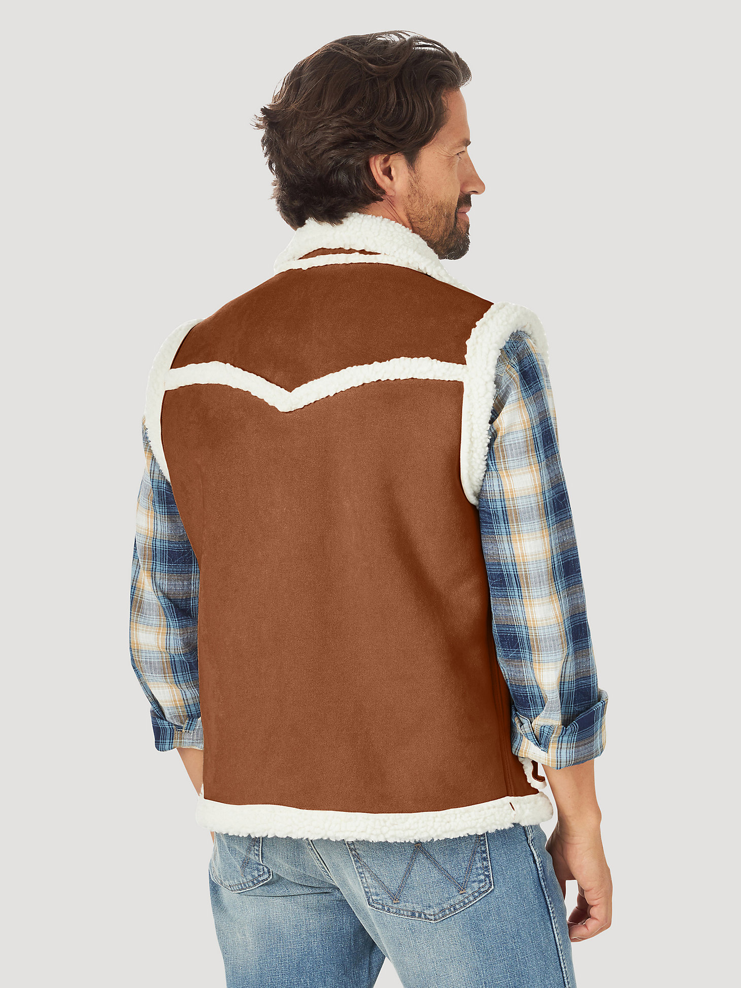 Men's Wrangler Sherpa Lined Contrast Cowboy Vest in Cappuccino alternative view 1