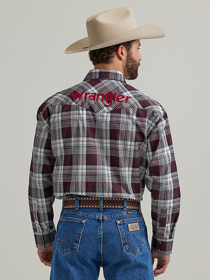 Men's Wrangler® Logo Long Sleeve Western Snap Plaid Shirt in Black Rose alternative view