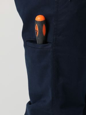 Wrangler Workwear Relaxed Straight Pant in Dark Sapphire