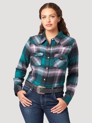 Women's Essential Long Sleeve Flannel Plaid Western Snap Shirt