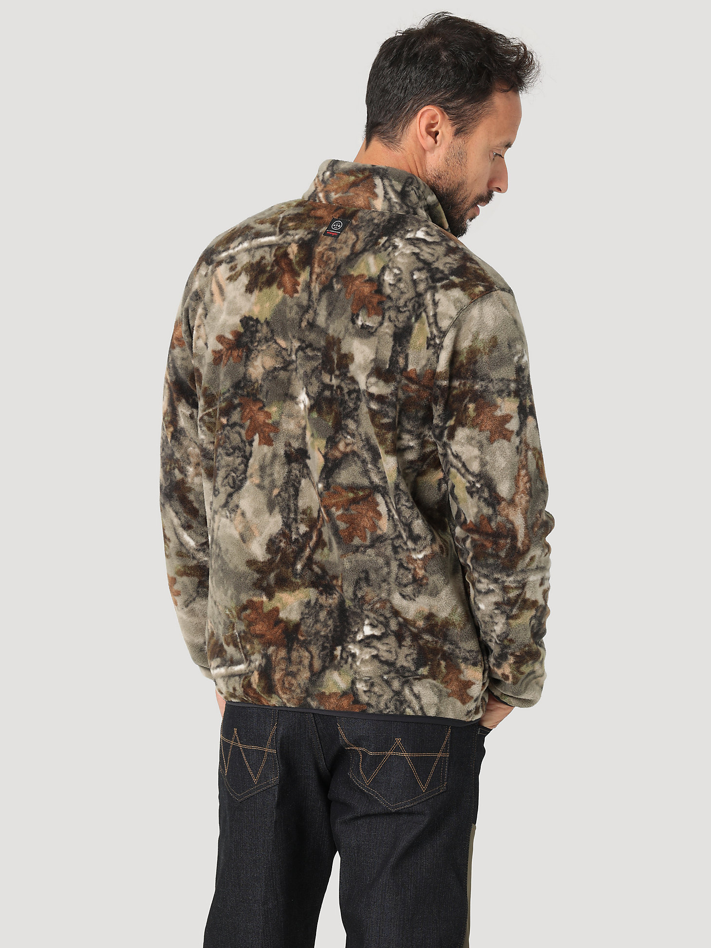 ATG Hunter™ Men's Fleece Jacket in Warmwoods Camo alternative view 2