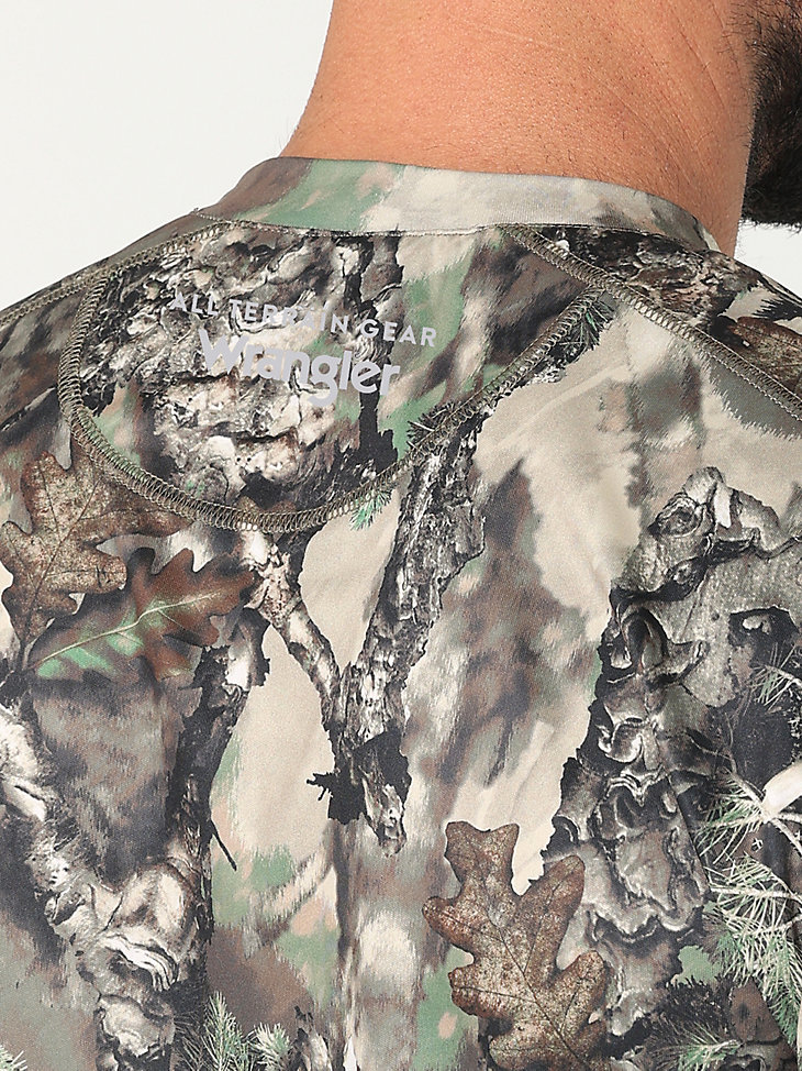 ATG Hunter™ Men's Sun Shirt in Warmwoods Camo alternative view 3