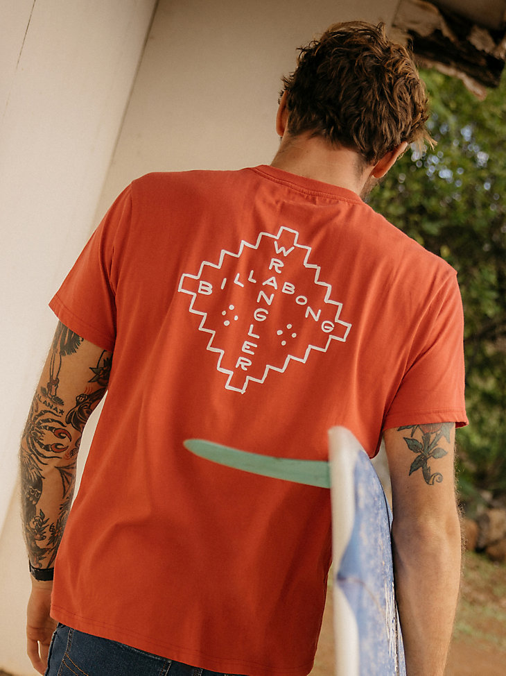 Billabong x Wrangler® Men's Rancher Horizon Graphic T-Shirt in Washed Red alternative view