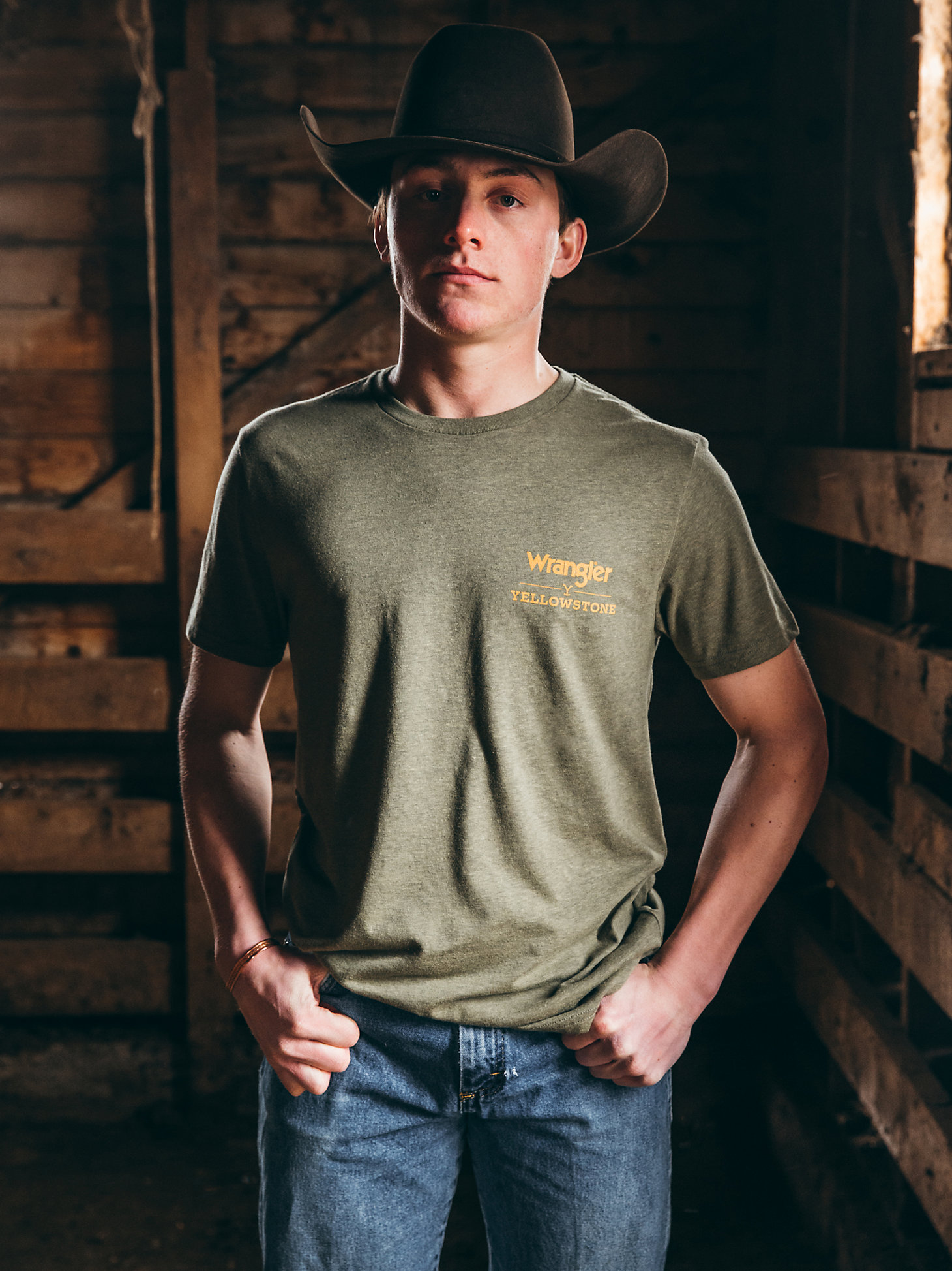 Wrangler x Yellowstone Men's Graphic T-Shirt in Sage Heather alternative view 2