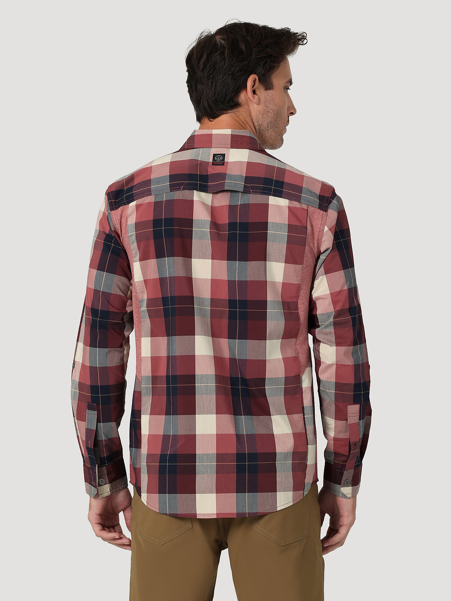 ATG By Wrangler™ Plaid Mixed Material Shirt in Beagle Apple Butter alternative view 3