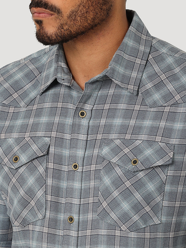 Men's Cloud Flannel™ Free To Stretch™ Shirt in Lead alternative view 2