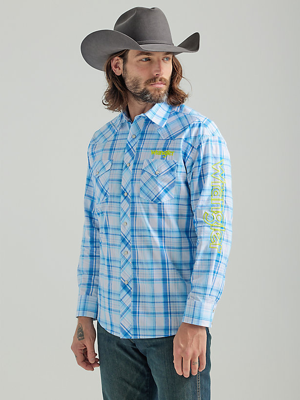 Men's Wrangler® Logo Long Sleeve Western Snap Plaid Shirt
