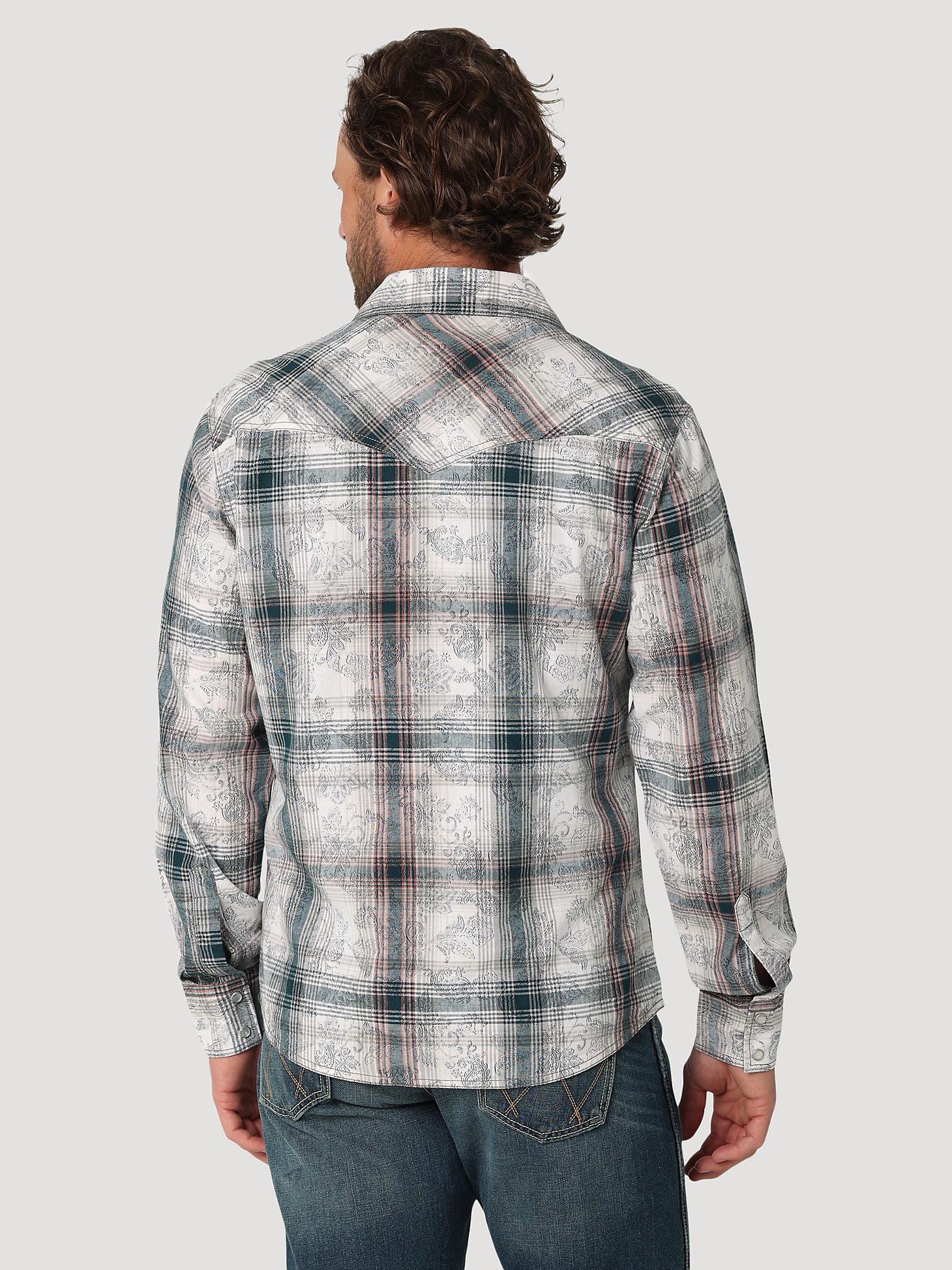 Men's Wrangler Retro® Premium Long Sleeve Western Snap Overprint Shirt in White Gray alternative view 1