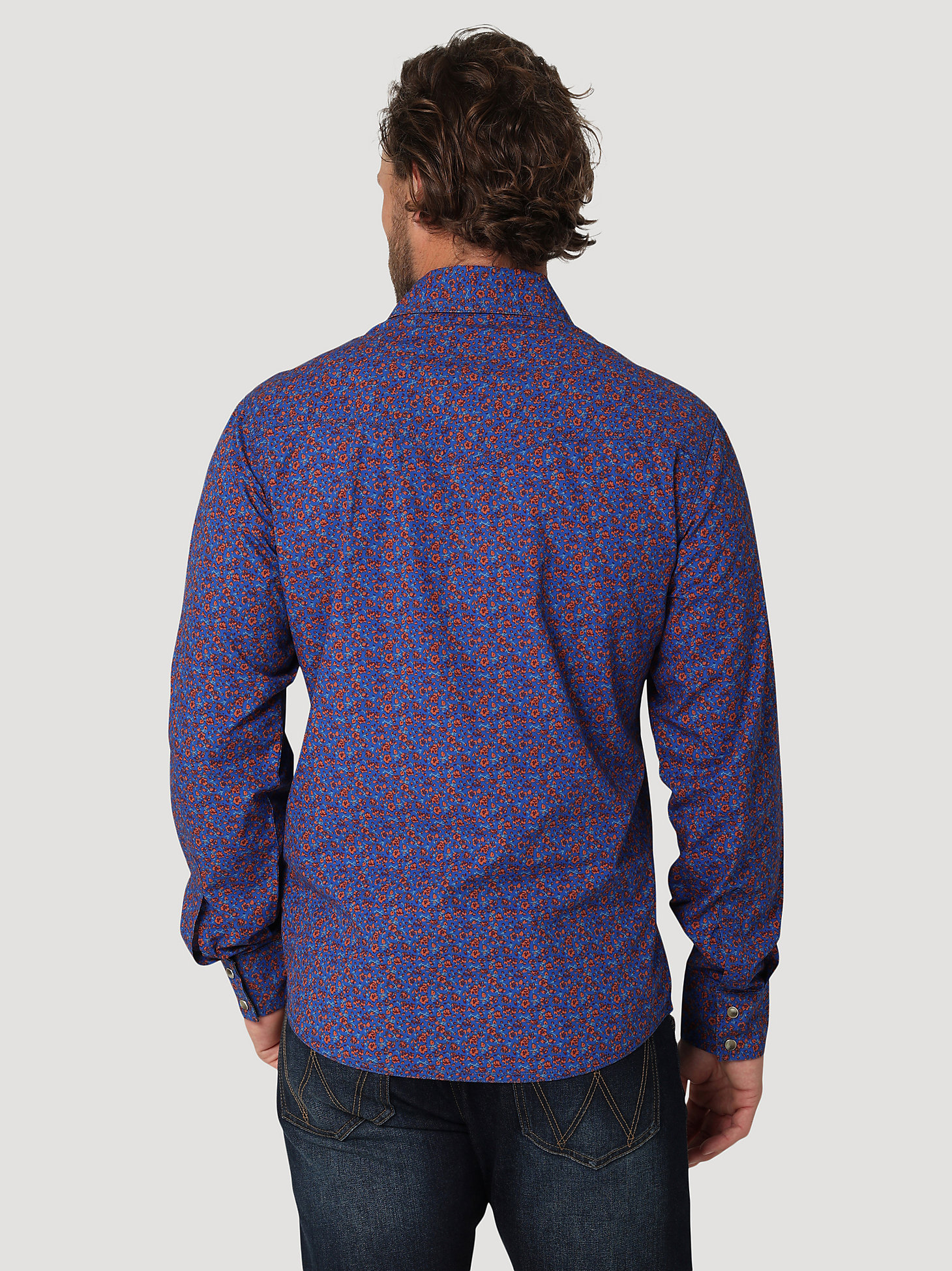 Men's Wrangler Retro® Premium Long Sleeve Western Snap Printed Shirt in Purple Blue alternative view 1