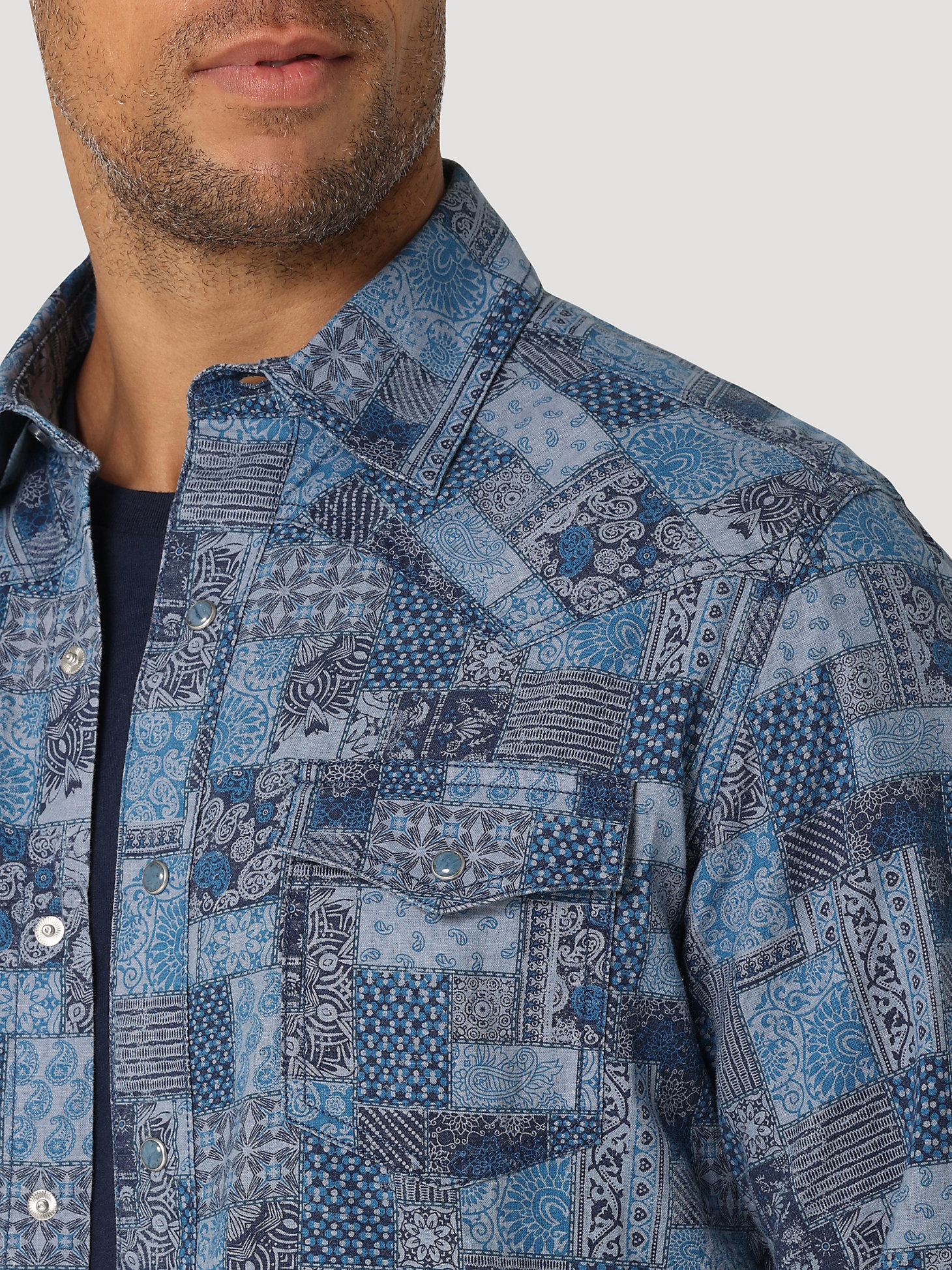 Wrangler Retro® Premium Patchwork Western Snap Shirt in Blue Patches alternative view 2