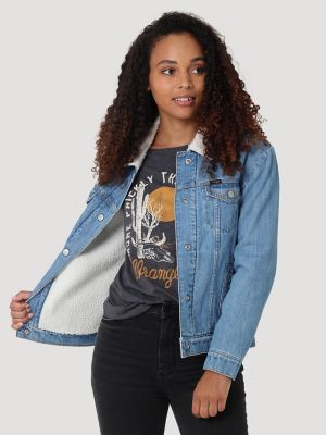 Women's Quilted Lined Denim Trucker Jacket in Scarecrow Blue