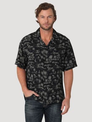 Wrangler® Coconut Cowboy Snap Front Camp Shirt in Tropical Black