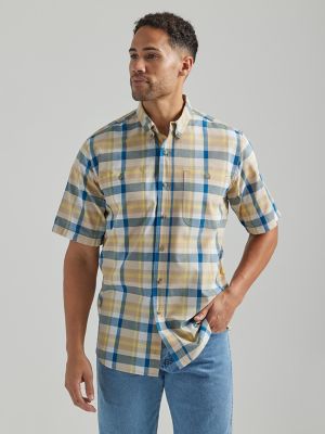 Wrangler Rugged Wear® Short Sleeve Easy Care Plaid Button-Down Shirt in  Khaki Blue