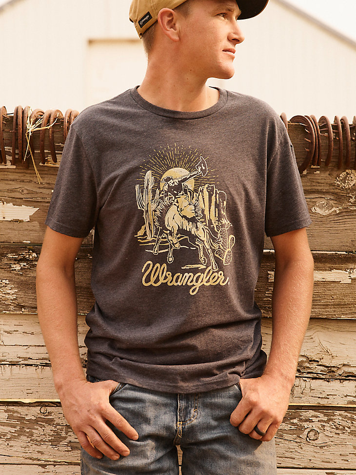 Men's Bronco Desert Graphic T-Shirt in Charcoal Heather alternative view 4