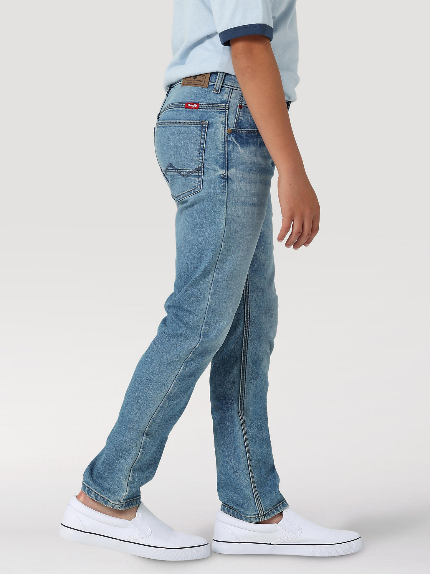Boy's Indigood Slim Fit Jean (4-7) in Worn Blue alternative view 3