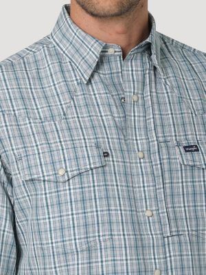 Men's Wrangler® Flannel Plaid Shirt in Vaporous Gray