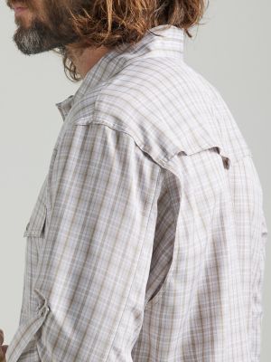 Wrangler Tan Plaid Performance Snap Shirt, Size: Small