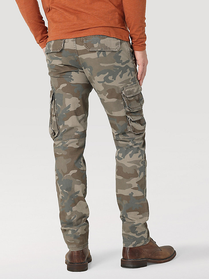Men's Wrangler® Flex Tapered Cargo Pant in Brown Jungle Camo alternative view 5