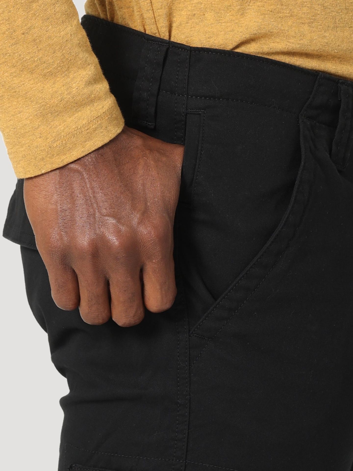 Мужские брюки Wrangler Flex Tapered Cargo, цвет: Чёрный — фото 5