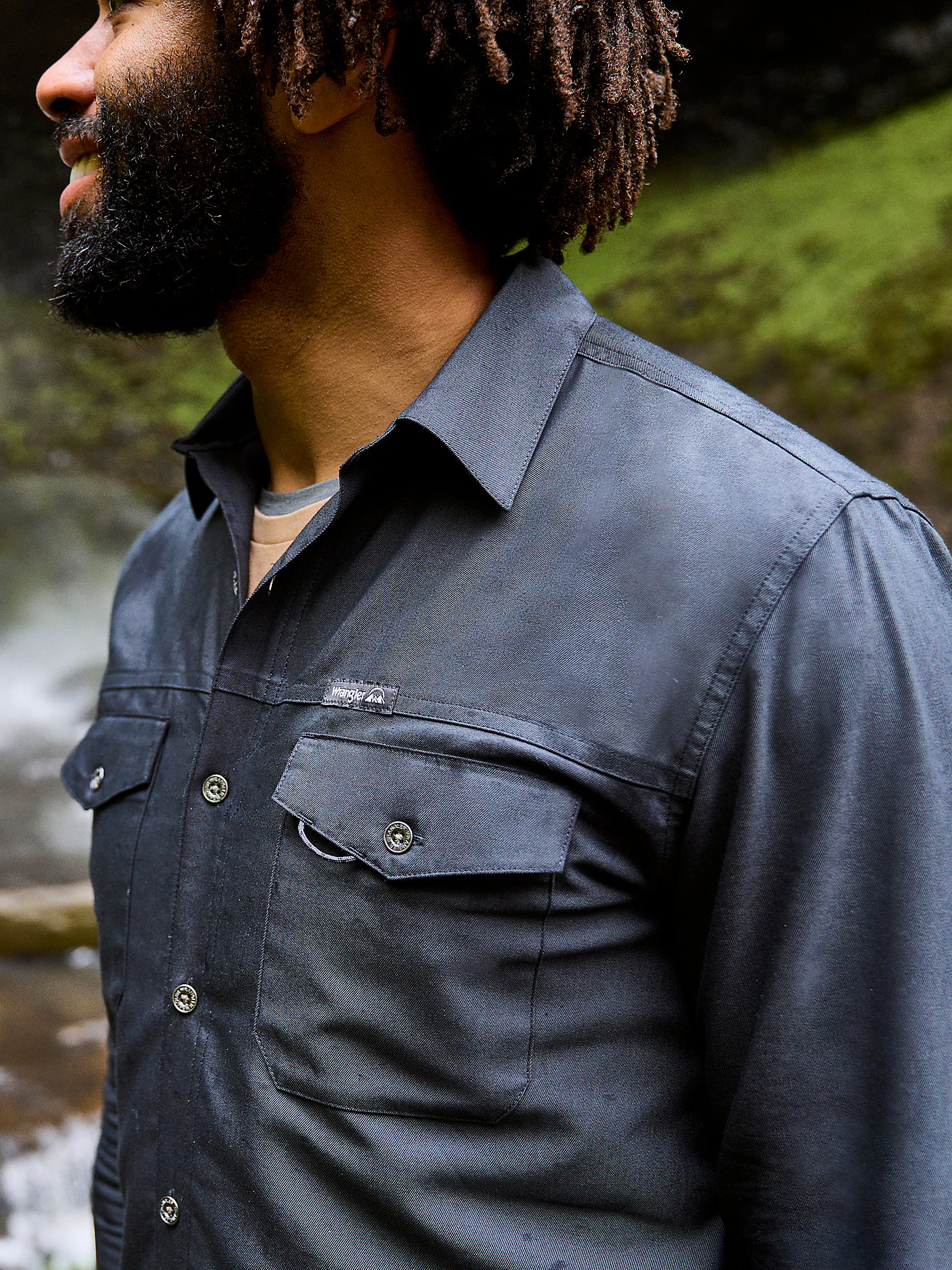 Men's Utility Outdoor Shirt in Anthracite alternative view 1