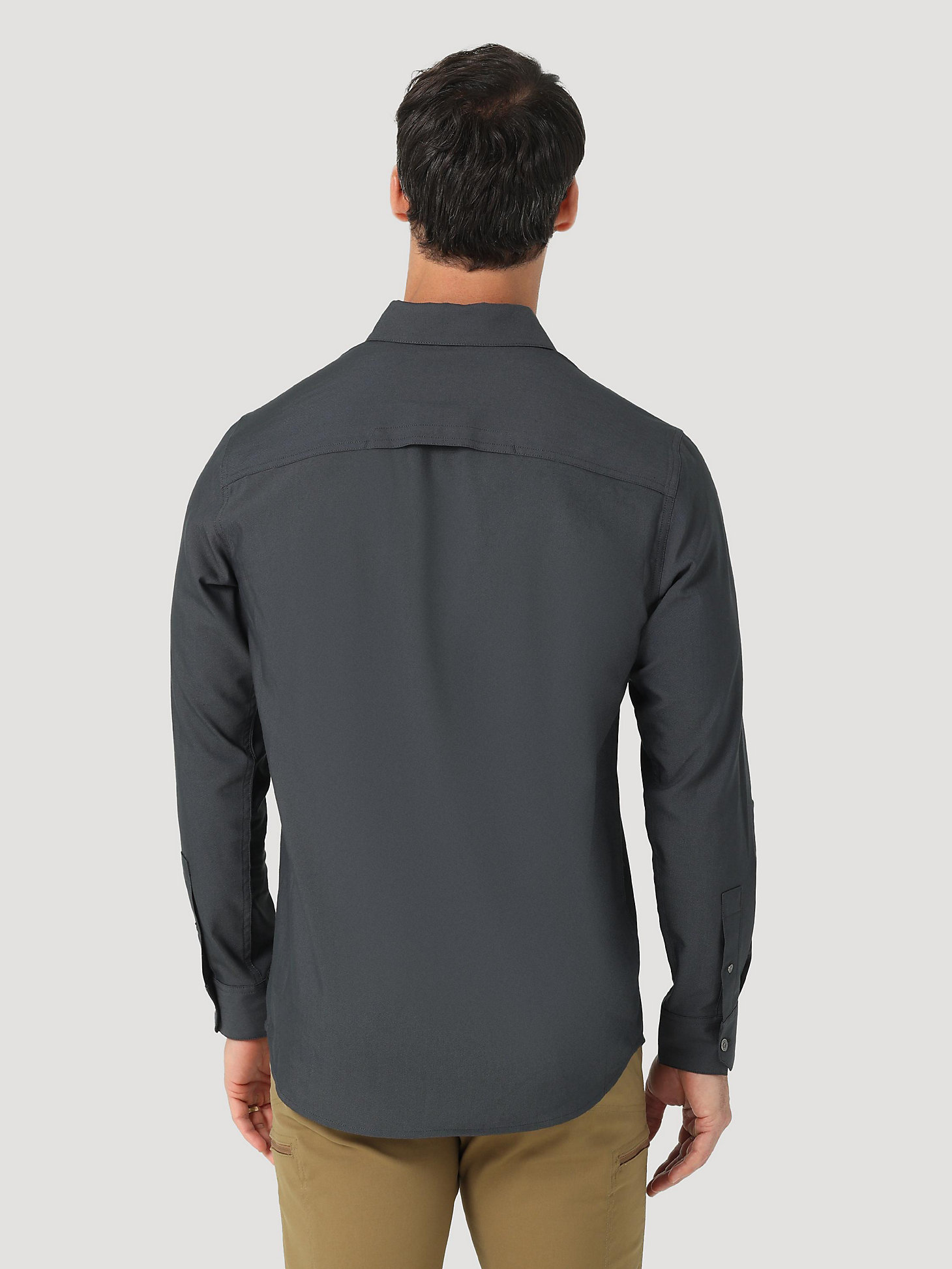 Men's Utility Outdoor Shirt in Anthracite alternative view 3