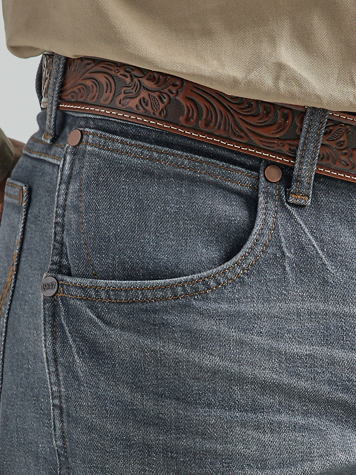 Men's Wrangler Retro® Slim Fit Bootcut Jean