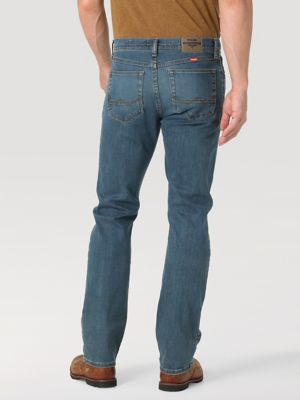 Men's Free To Stretch™ Straight Fit Jean
