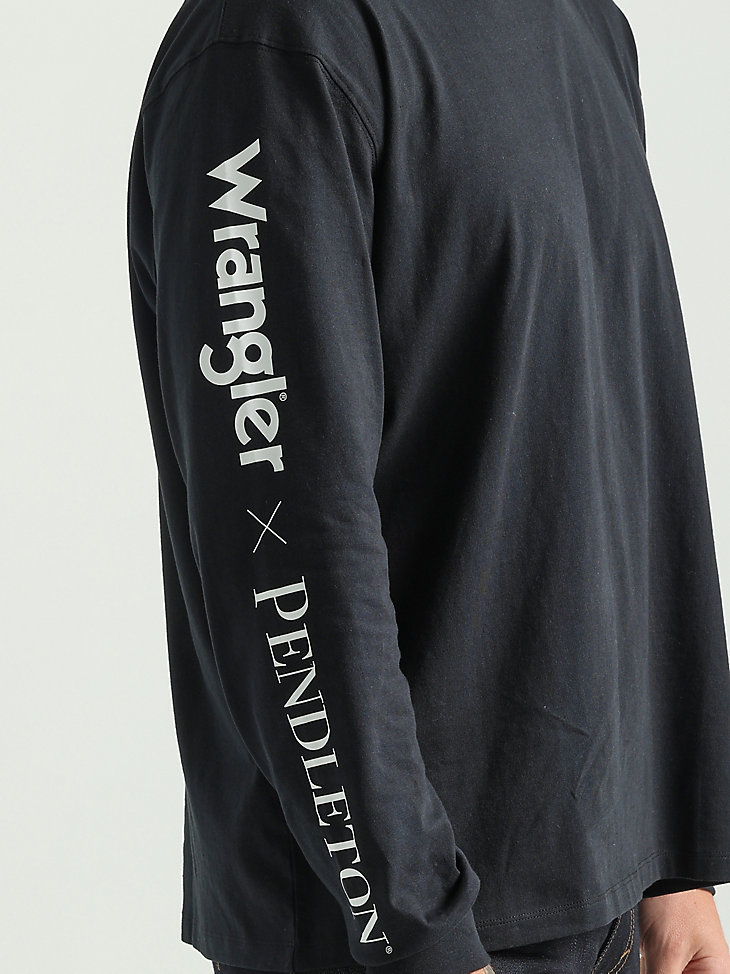 Wrangler x Pendleton Men's Logo Sleeve T-Shirt in Black Beauty alternative view 2