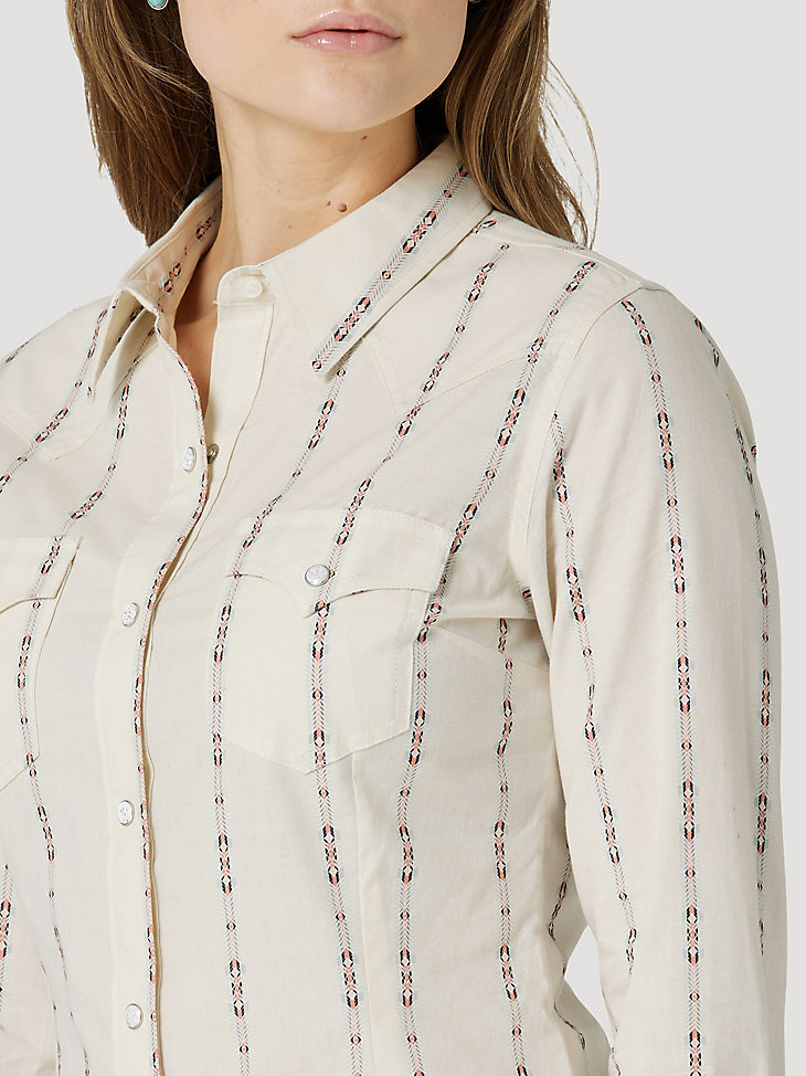 Women's Wrangler Retro® Long Sleeve Southwestern Stripe Western Snap Shirt