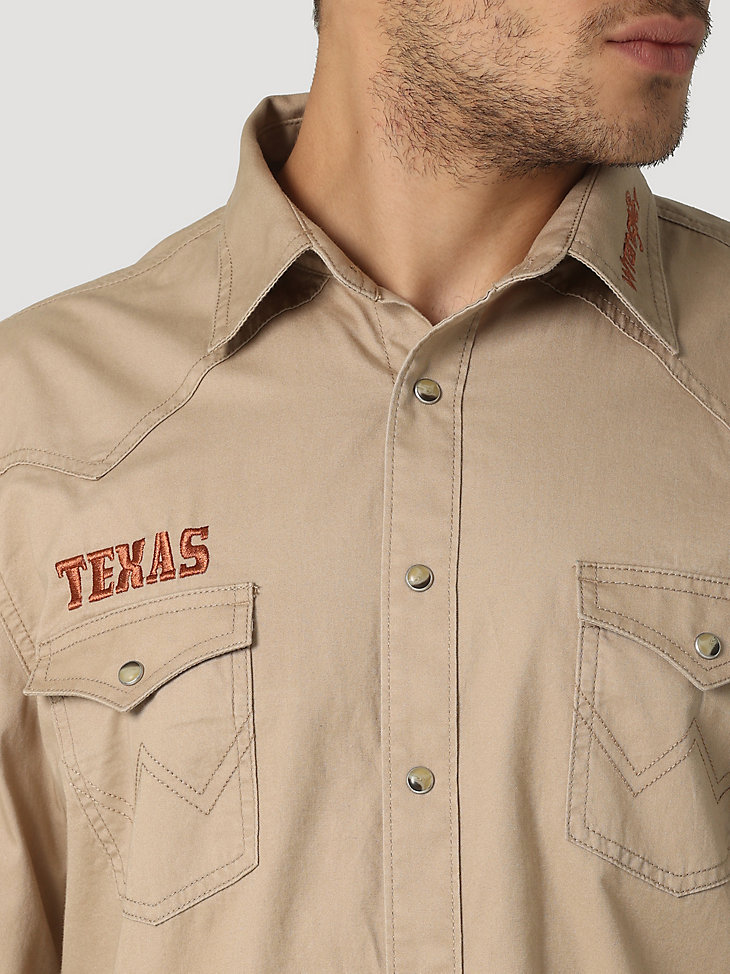 Wrangler Collegiate Embroidered Twill Western Snap Shirt in University of Texas alternative view 3
