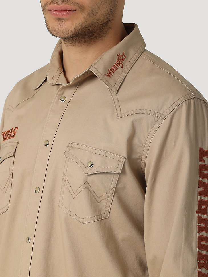 Wrangler Collegiate Embroidered Twill Western Snap Shirt in University of Texas alternative view 5