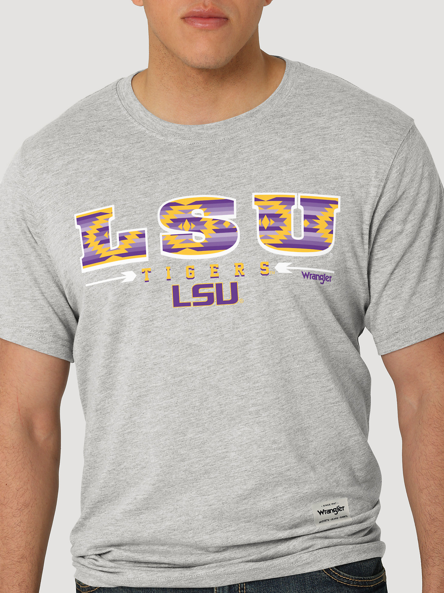 Wrangler Collegiate Sunset Printed Short Sleeve T-Shirt in Louisiana State University alternative view 1
