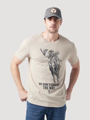 Eve dårlig Ikke nok Wrangler x Yellowstone We Don't Choose the Way Short Sleeve T-Shirt