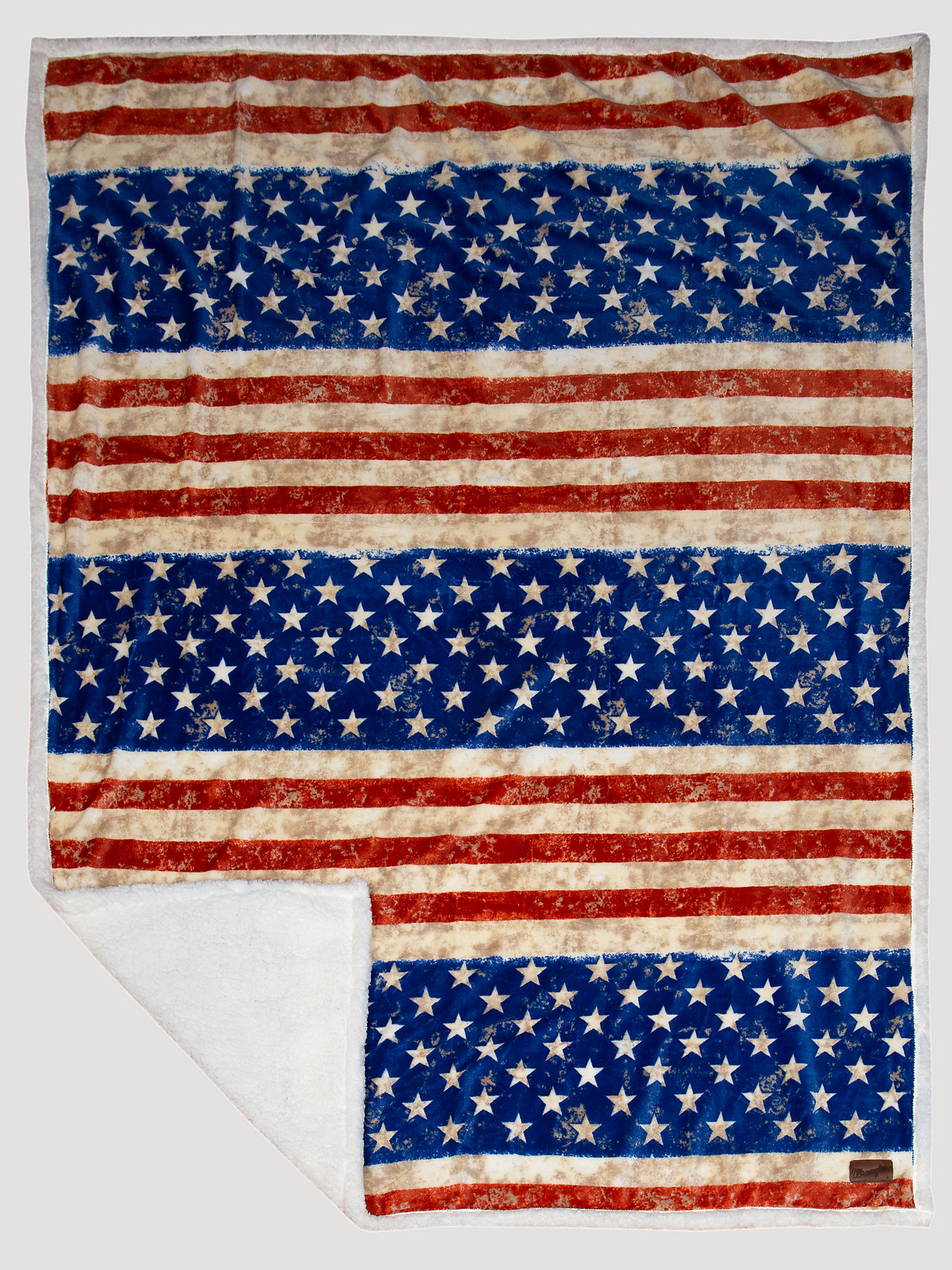 Wrangler Stars & Stripes American Flag Sherpa Fleece Throw Blanket in Multi alternative view 2