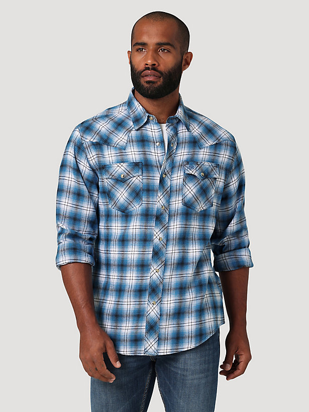 Men's Wrangler Retro® Long Sleeve Flannel Western Snap Plaid Shirt in Azure Blue