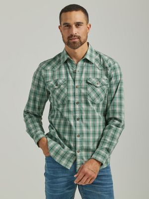 Men's Wrangler® Flannel Plaid Shirt in Vaporous Gray