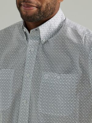 Wrangler® George Strait™ Long Sleeve Button Down Two Pocket Shirt | Men ...