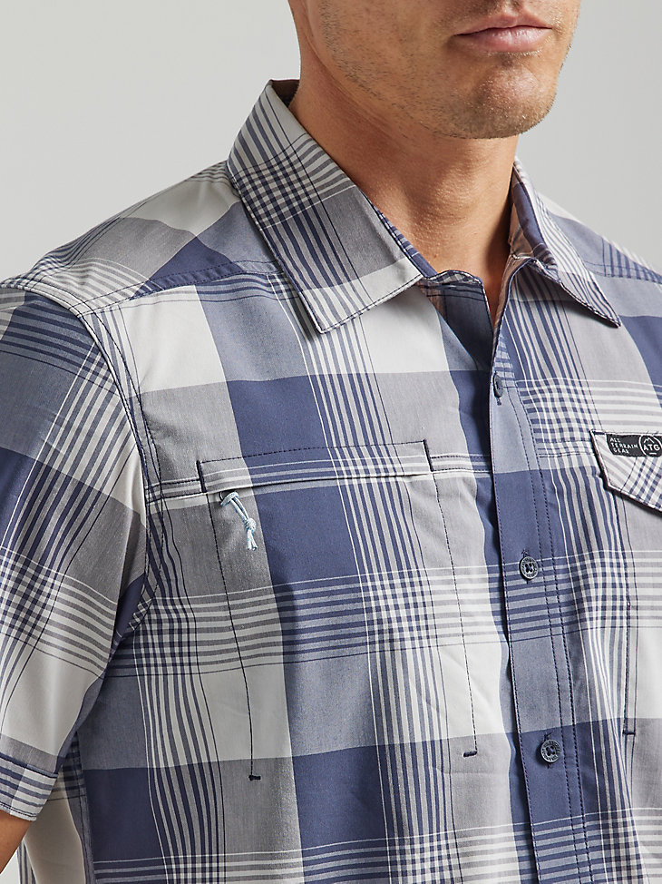 ATG By Wrangler™ Men's Asymmetrical Zip Pocket Plaid Shirt in Mist alternative view 4