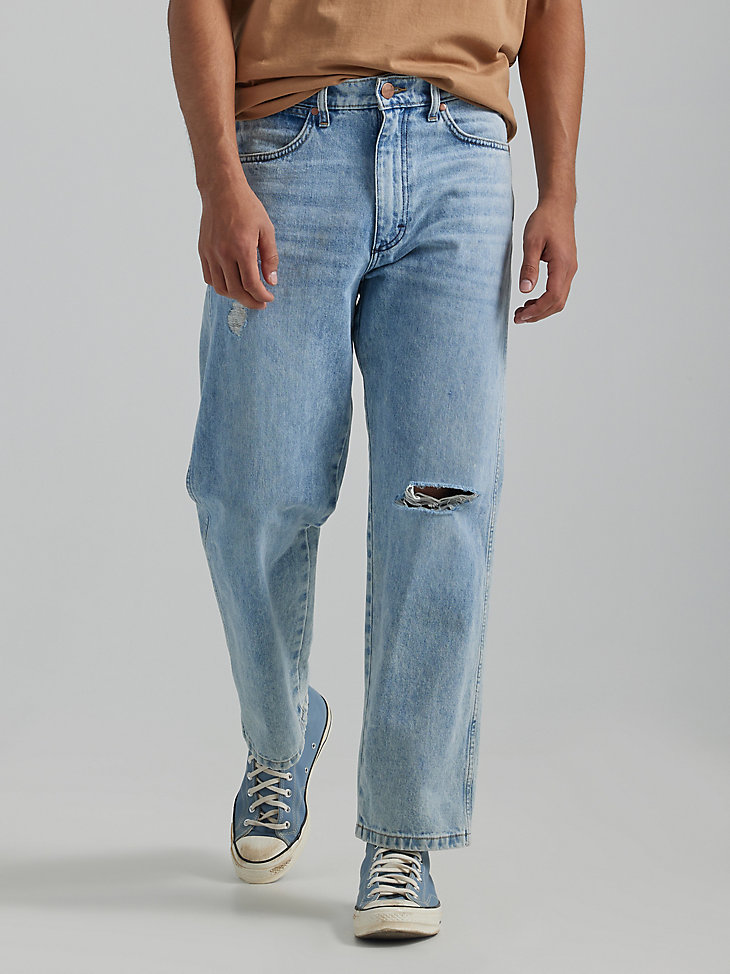 Men's Wrangler® Heritage Redding Loose Fit Jean in Ripped Light Wash alternative view 3